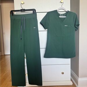 Figs NEW British racing green scrubs top and bottom